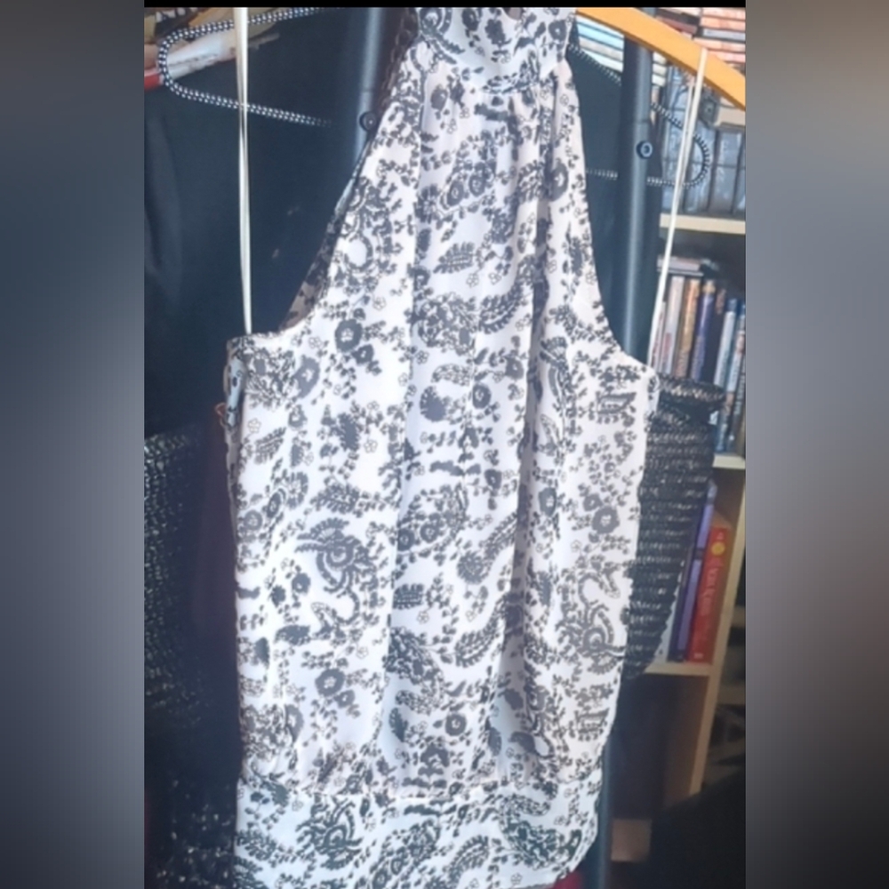 Rebecca Minkoff Black/White Paisley Sleeveless Top - Picture 3 of 8